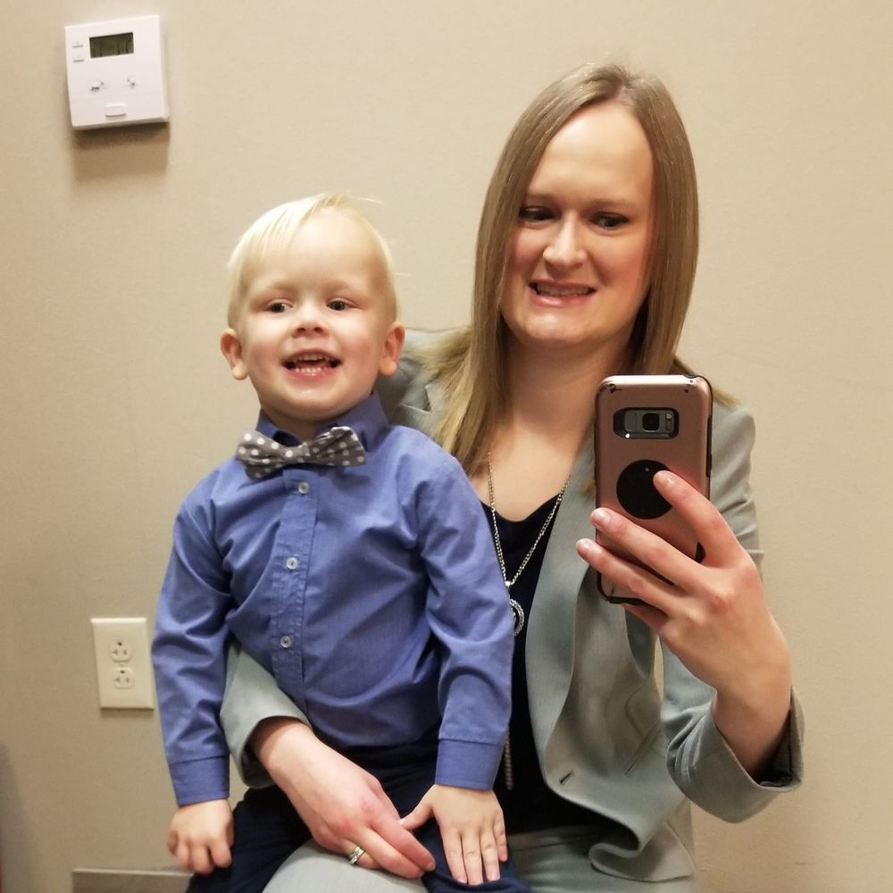 Meet your Posher, Candi